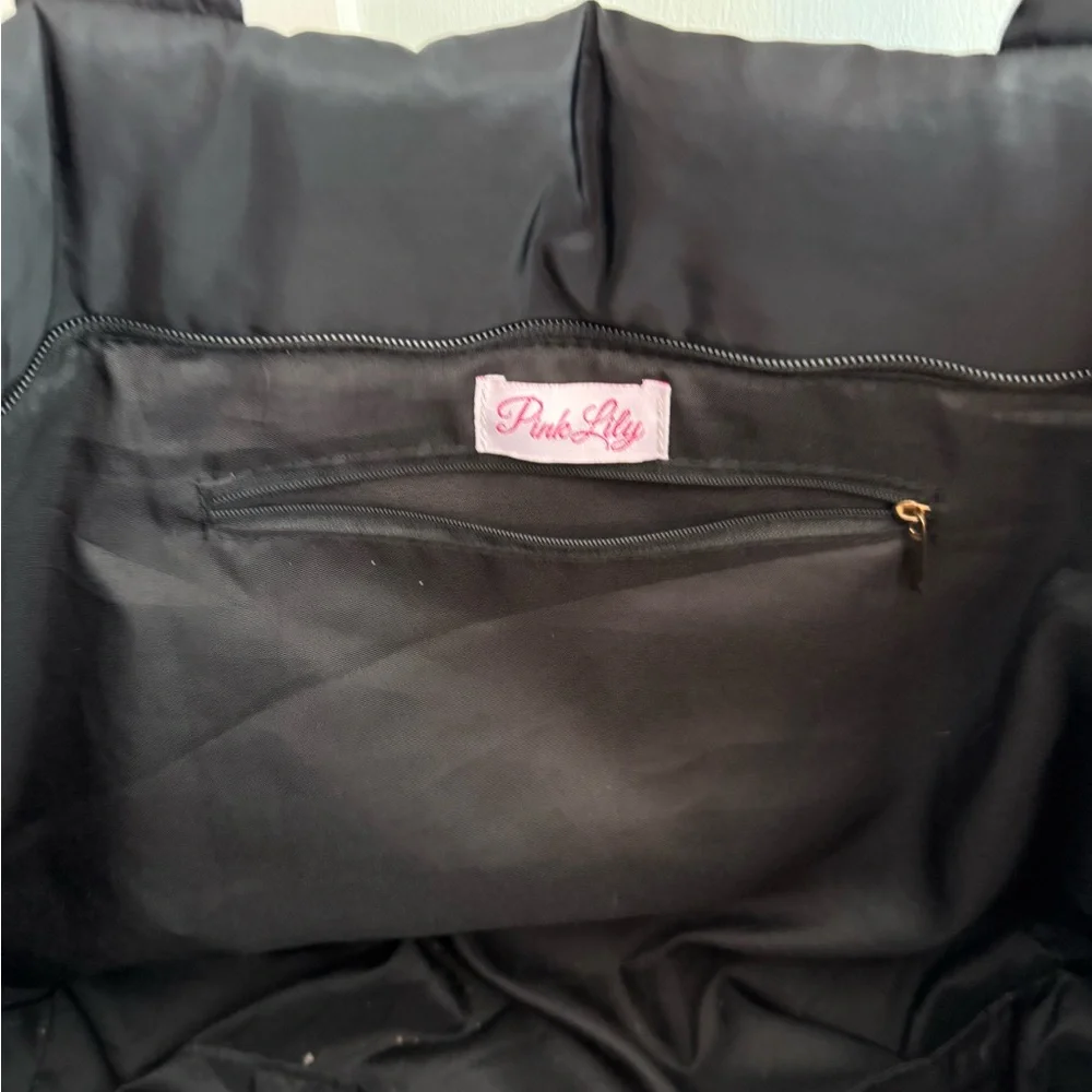 Black Quilted Tote Bag - Picture 3 of 5